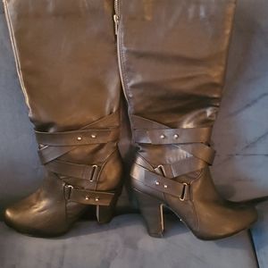 Sargent Boots